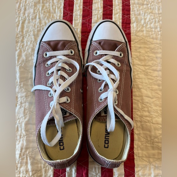 Converse Chuck Taylor All Star Low Top Sneakers - Picture 2 of 6